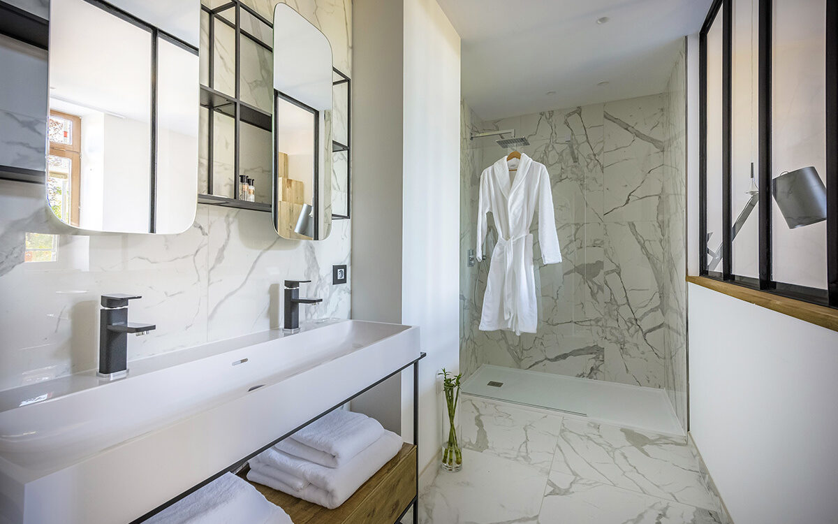 Installation de salle de bain cl&eacute; en main &agrave; Saverne dans le Bas-Rhin (67) Obernai