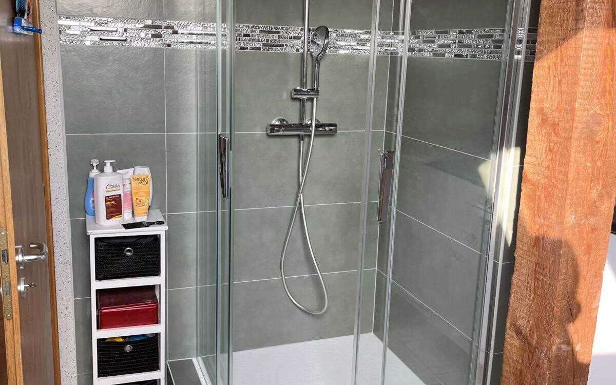 SDB SPITZ2 1200X750 | Chauffage Adolff Pourquoi faire appel à un seul interlocuteur pour votre rénovation de salle de bain ? Ostwald